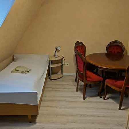 Krw Location בית הארחה 3*